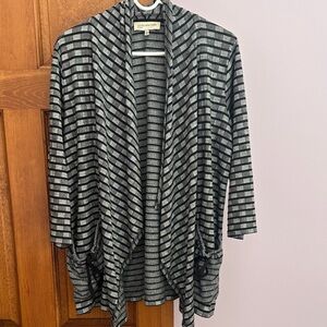 Jones New York Black and Gray  3/4 length sleeve cardigan